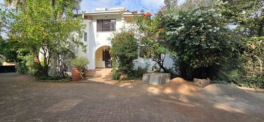 4 Bed House with En Suite in Runda image 18