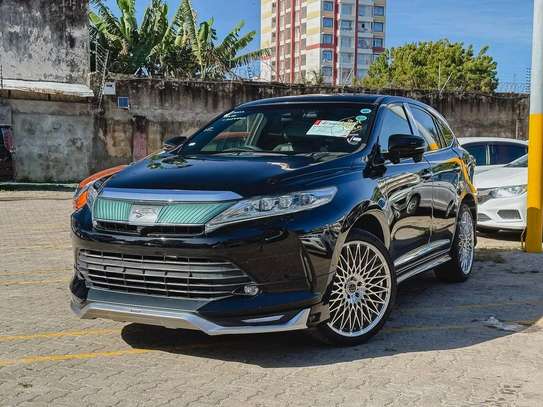 Toyota Harrier Premium 2018 Sport Sunroof image 2