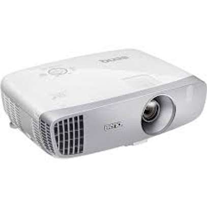 Projector for hire image 2