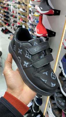 Black louis Vuitton sneakers image 1