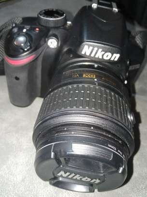 Nikon D3200 - 33,000 image 1