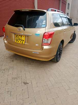 Well Maintained Toyota Fielder image 4