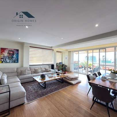 3 Bed Apartment with En Suite at 2Nd Parklands image 7