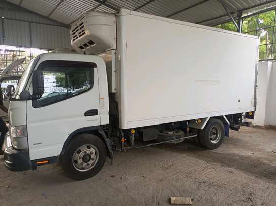 Fuso Canter image 4