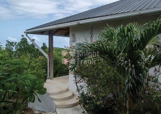 4 Bed House with Swimming Pool at South Of Mida Creek image 15