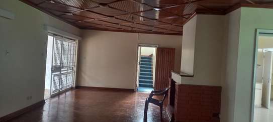 0.75 ac Office with Service Charge Included in Lavington image 7