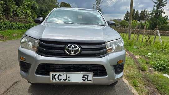 TOYOTA HILUX DOUBLE CAB image 1