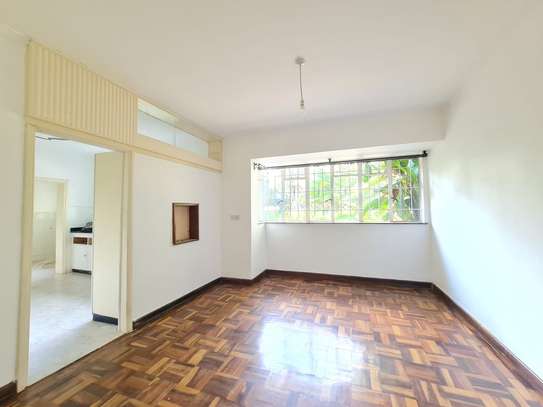 5 Bed House with En Suite at Spring Valley Road image 7