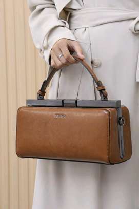 HIGH END FASHION LADIES HANDBAGS image 10