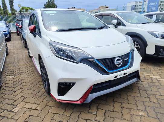 Nissan Note Nismo white Epower 2017 image 10
