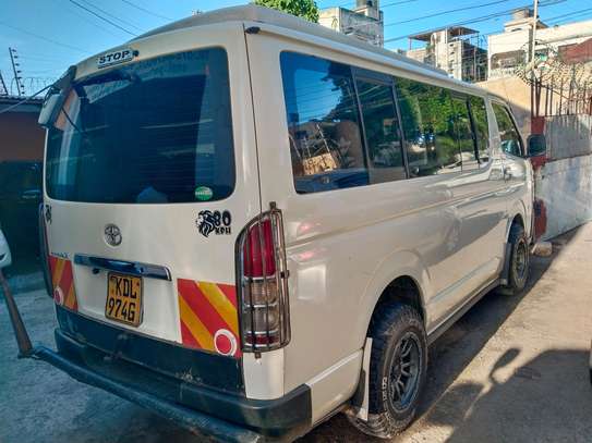 Toyota hiace 7L ex tours on sale image 3
