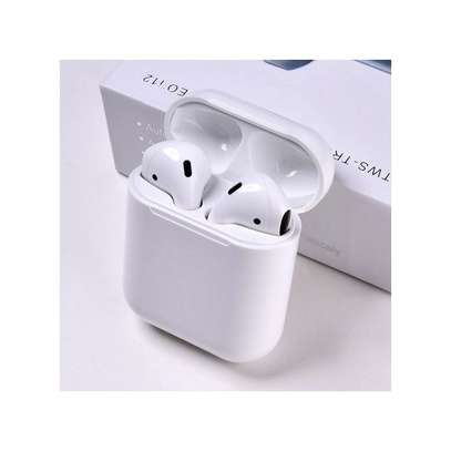 Auto Pairing Sports Earphone White image 1