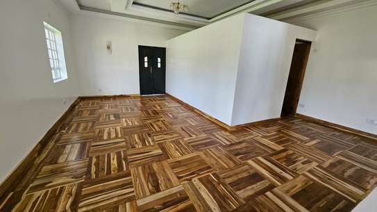 3 Bed Villa with En Suite at Runda image 10