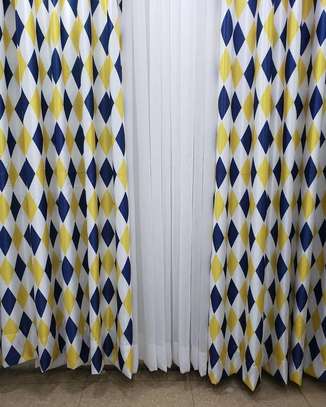 GOOD QUALITY PRINTED CURTAINS image 2