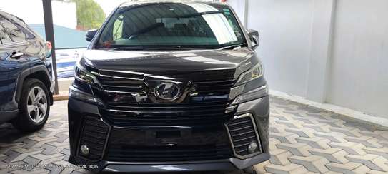 Toyota Vellfire Grey 2018 2400cc image 2