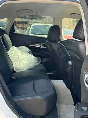 Nissan Fuga Infinity White 2017 image 9