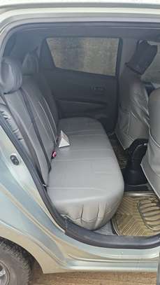 Toyota vitz 2011 image 3