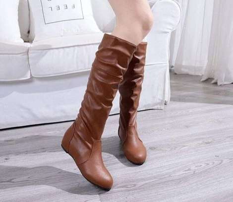 LONG KNEE LENGTH BOOTS image 3
