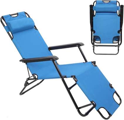 2-in-1 Beach Lounge Chair & Camping Chair image 2