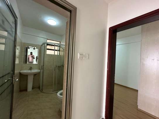 1 Bedroom apartment for rent in Kilimani image 4