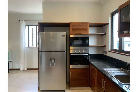 2 Bed Apartment with En Suite in Nyali Area image 21