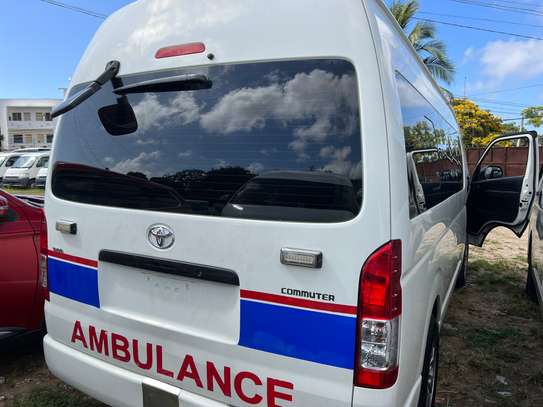 TOYOTA HIACE (AMBULANCE DIESEL ENGINE) image 4