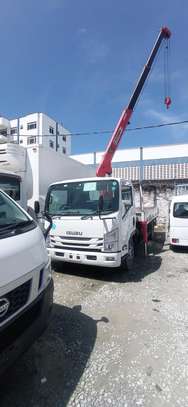 ISUZU ELF WITH CRANE AND FRONT LEAF SPRINGS image 2