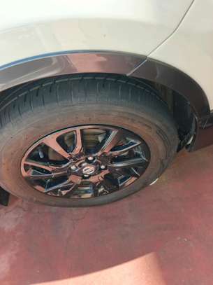 Nissan Note empower image 1