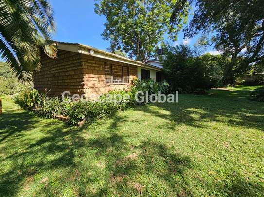 4 Bed House with En Suite in Spring Valley image 4