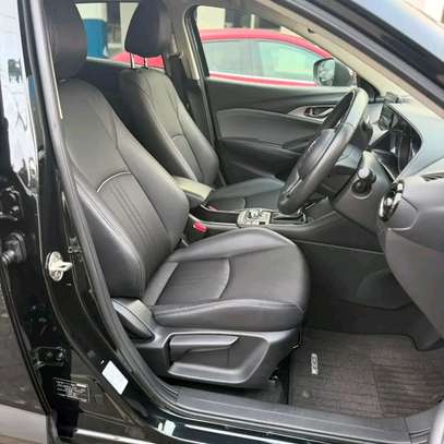 Mazda cx-3 image 2