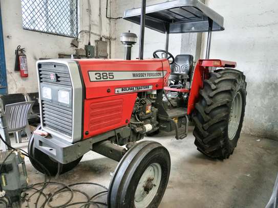 Massey Ferguson tractor 385 2022 image 1