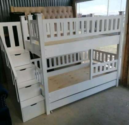 Bunk bed image 1