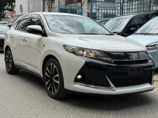 Toyota Harrier GR 2018 Sport image 2