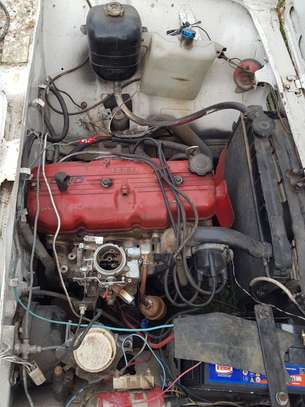 Mazda 323 rwd 1300cc engine for sale image 2