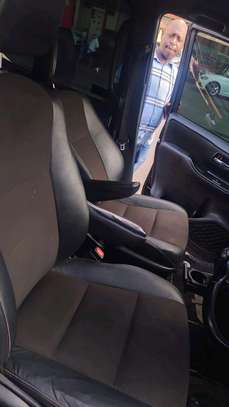 TOYOTA NOAH WXB 2017 8 SEATER image 8