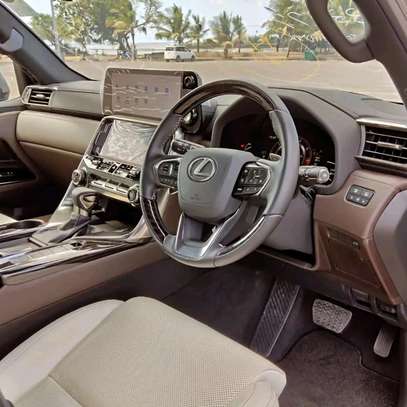 Lexus LX600 2023 Grey Auto petrol image 6