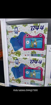 Kids tablet image 3