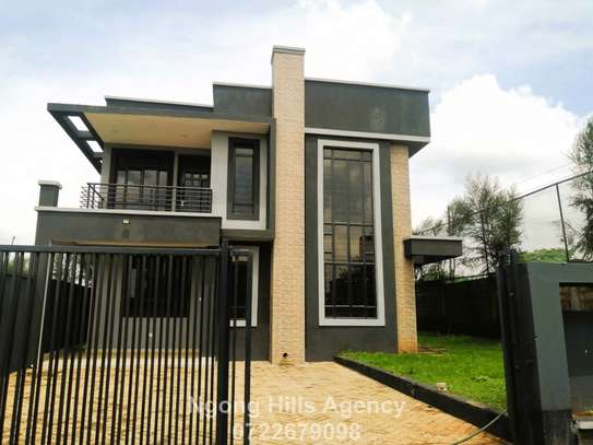 4 Bed House with En Suite in Ngong image 28