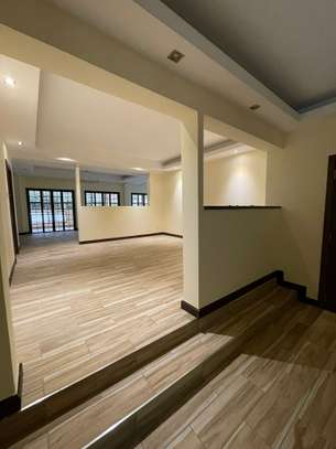 Remarkable 4 Bedrooms  Apartments  in  Parklands image 15