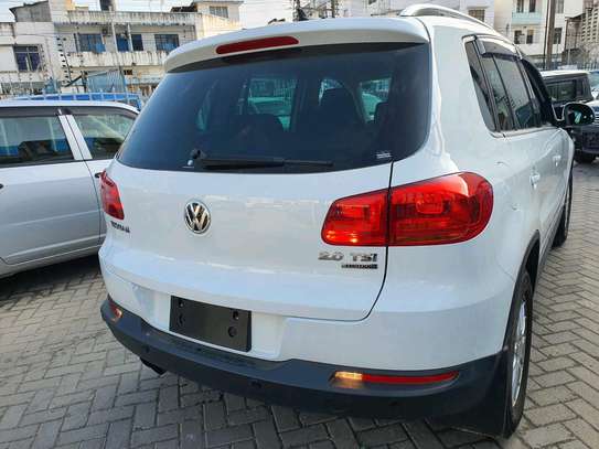 Volkswagen Tiguan 2015 model image 3