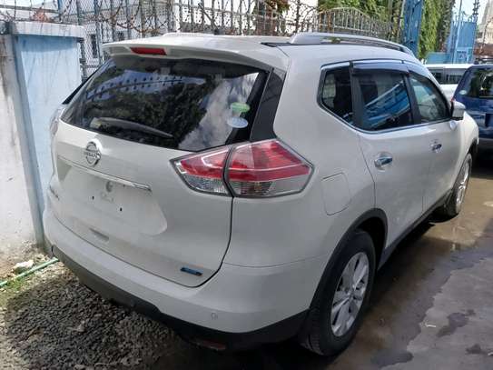 Nissan Xtrail Newshape image 9