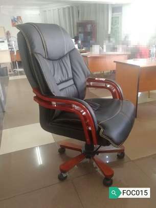 Executive Boss Chair image 3