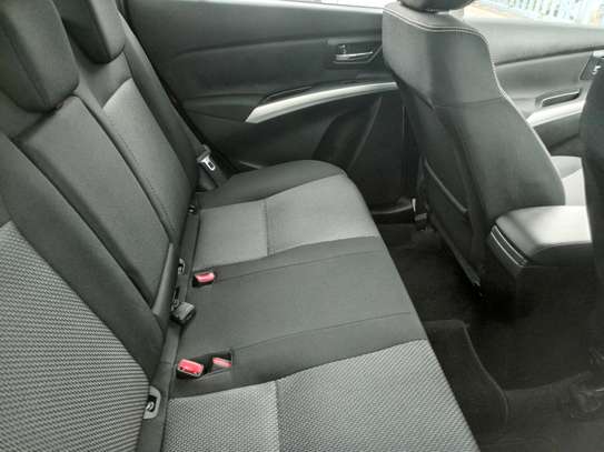 Suzuki s cross 4*4 image 3