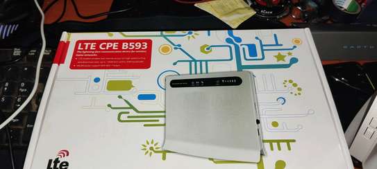 Huawei LTE CPE B593 SIM Router image 2