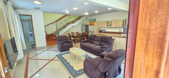 Furnished 3 Bed Apartment with En Suite at 6Th Parklands image 30