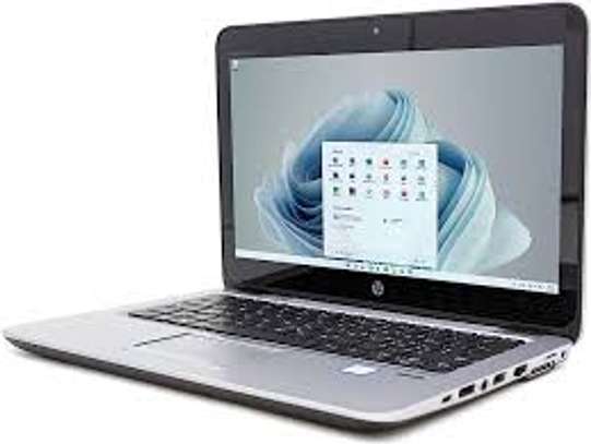 HP Elitebook 820 G3 Core i5 8GB 256GB SSD Touchscreen image 2