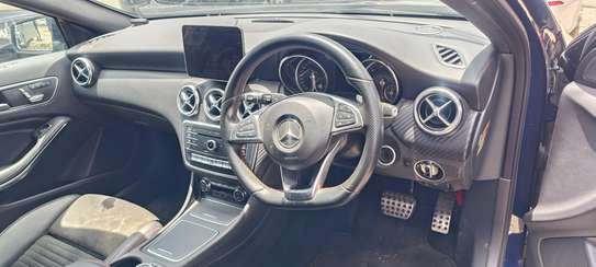 Mercedes Benz AMG A180 2018 Sunroof image 10