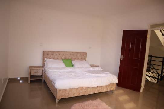 3 Bed Villa with En Suite in Kitengela image 6
