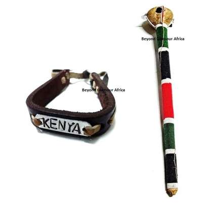 Mens Kenyan beaded wooden rungu with leather bracelet image 1