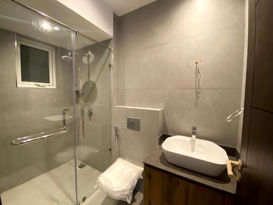 2 Bed Apartment with En Suite in General Mathenge image 13